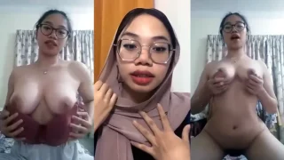 Bokep Indo Tiktokers Ukhti Kacamata Hijab Tersebar
